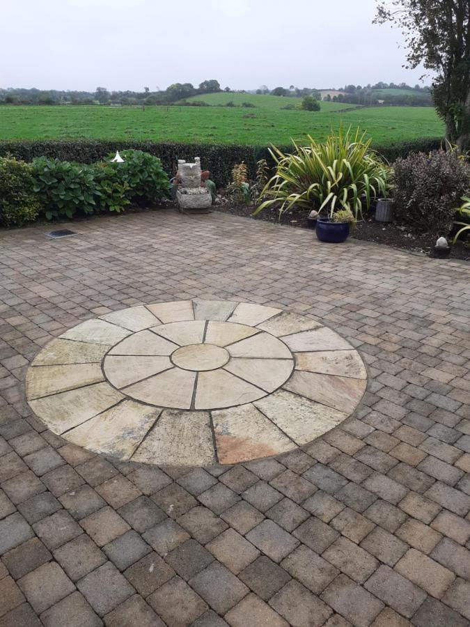 Bedroom No 3 Garden View Nobber Exterior photo